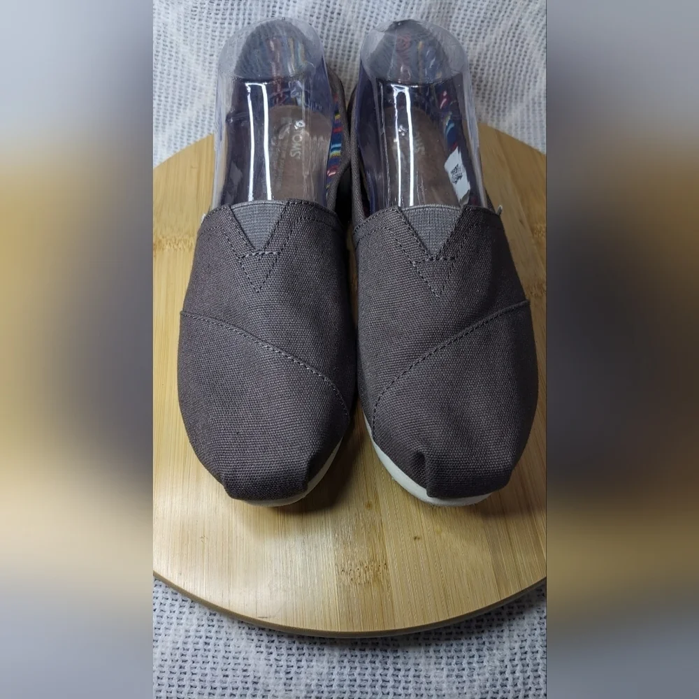 Toms‎ Classic University Brown Canvas Espadrille women Shoes size 9.5
